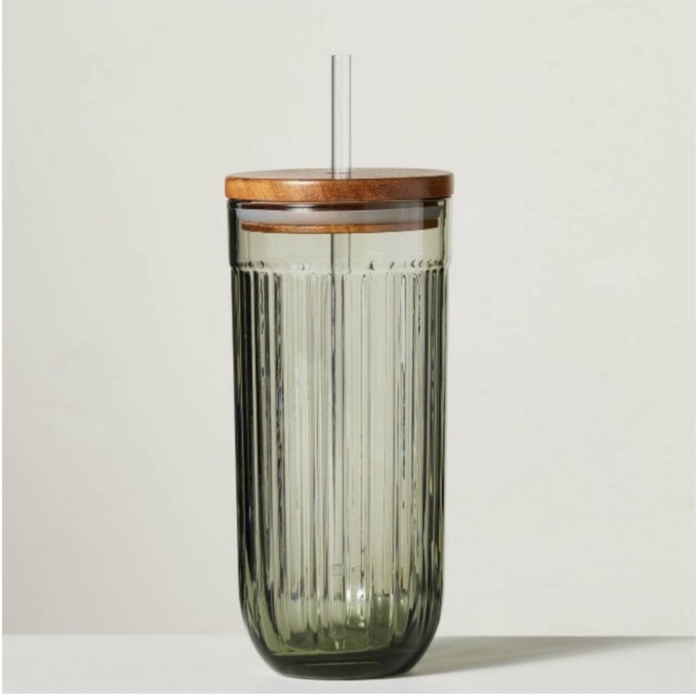 Hearth and hand fluted tumbler with wood lid